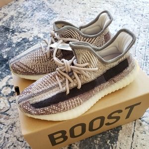 💯Authentic! Brand New Yeezy Boost V2 Zyon
